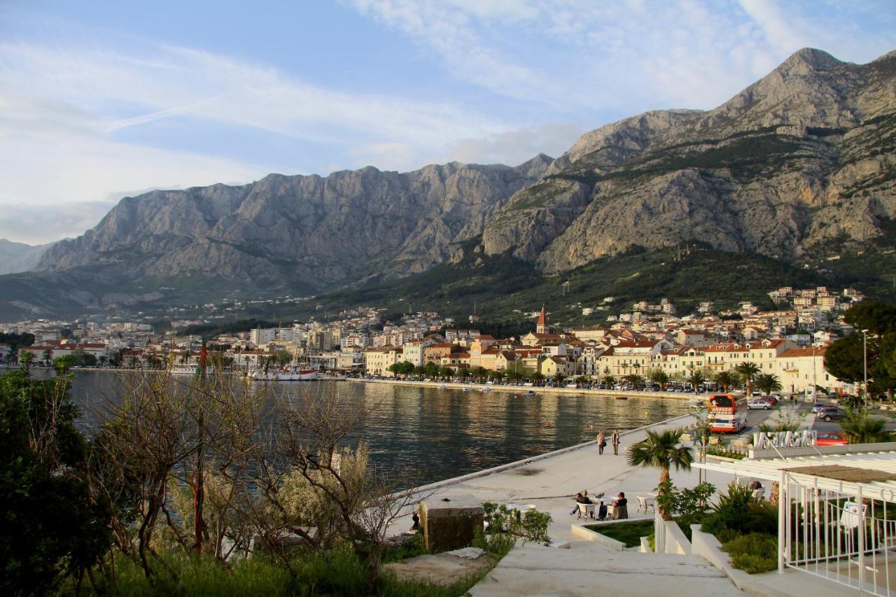 Apartments Rustica Makarska Eksteriør billede