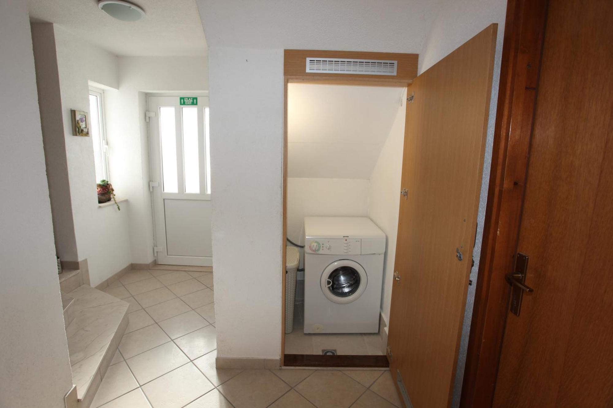 Apartments Rustica Makarska Eksteriør billede