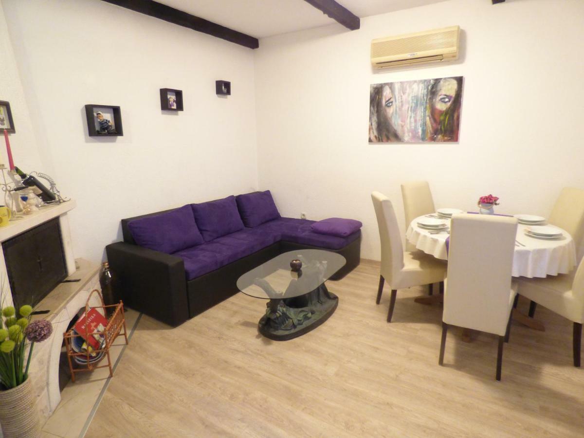 Apartments Rustica Makarska Eksteriør billede