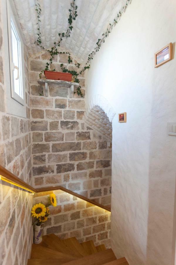 Apartments Rustica Makarska Eksteriør billede